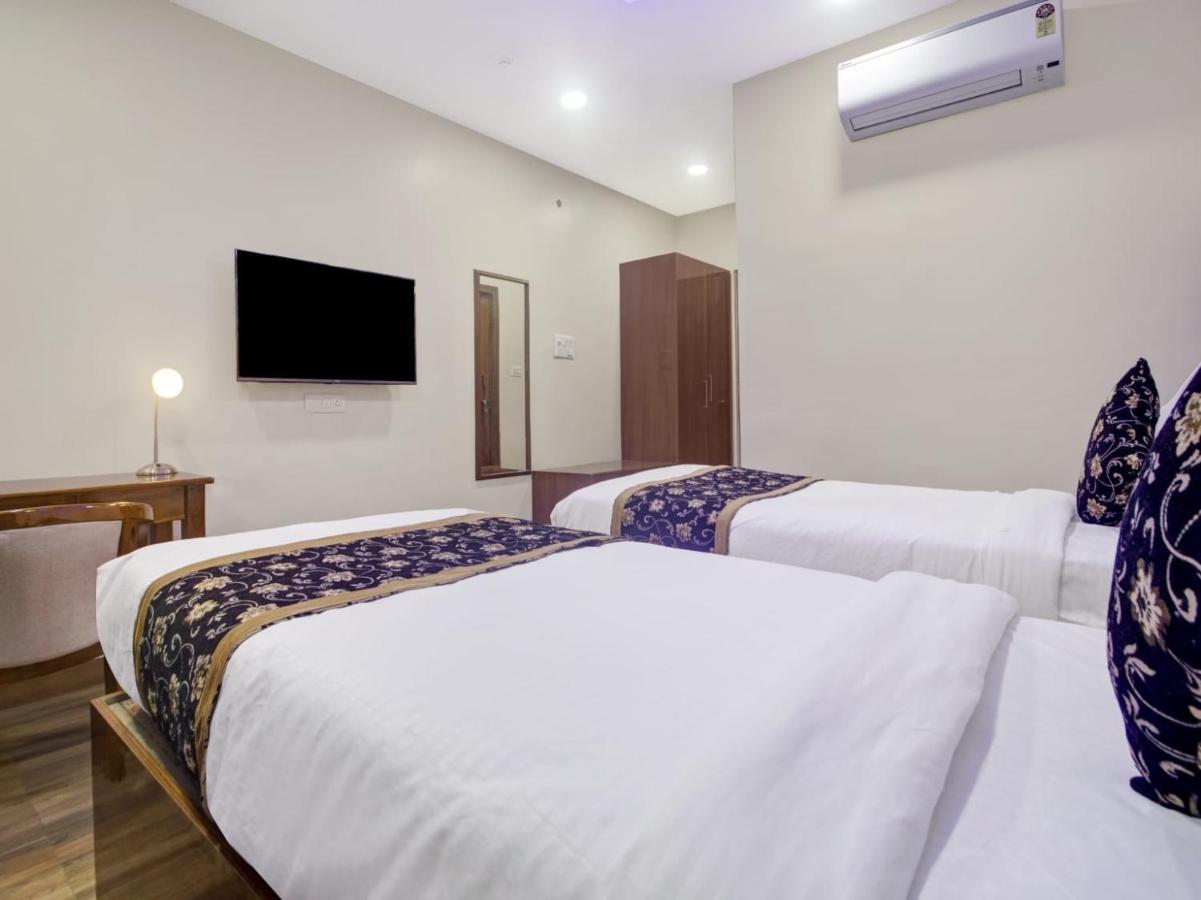 The Superb Hotel Pvt Ltd Hyderabad Exterior photo