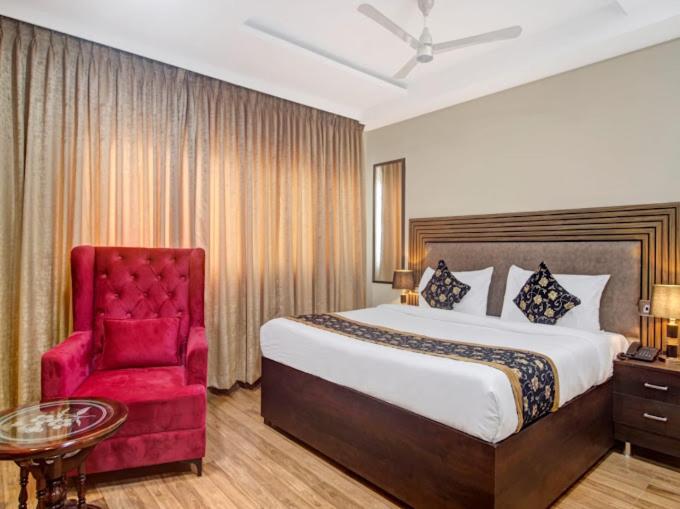 The Superb Hotel Pvt Ltd Hyderabad Exterior photo